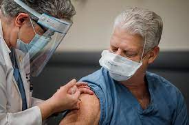 Man getting vaccinated
